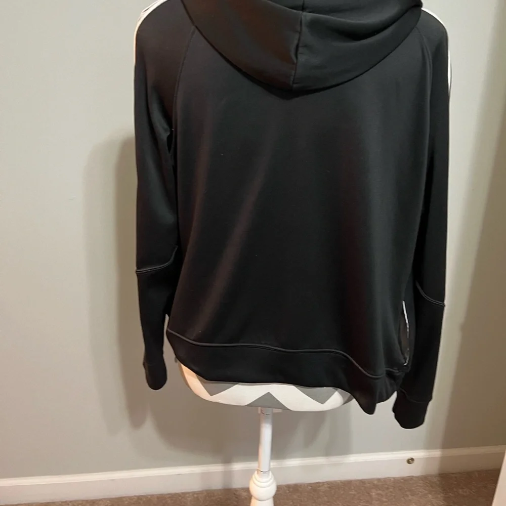 ATHLETIC WORKS WOMEN'S JACKET FULL ZIP FRONT ACTIVE PERFORMANCE KNIT MEDIUM‎